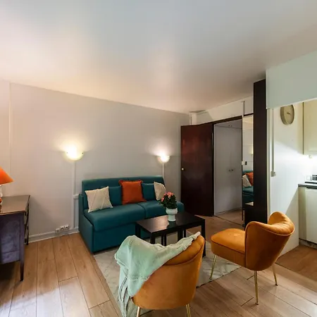 A Montmartre Avec Terrasse Apartamento París