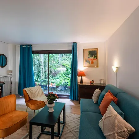 A Montmartre Avec Terrasse Apartamento