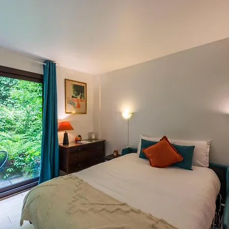 A Montmartre Avec Terrasse Apartamento *