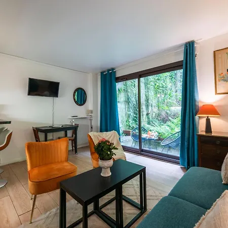 A Montmartre Avec Terrasse